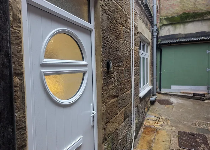 Harbour Side Annex דירה וויטבי