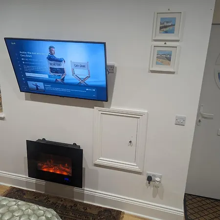 Harbour Side Annex * Whitby