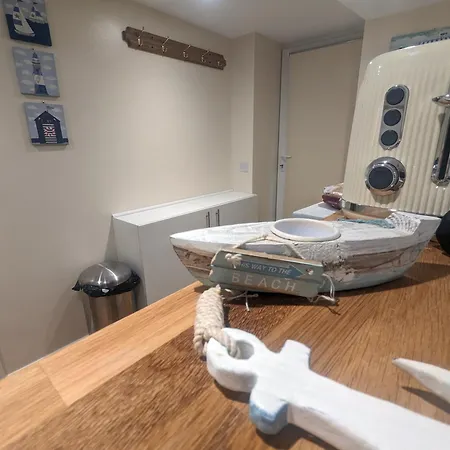 Harbour Side Annex Apartman