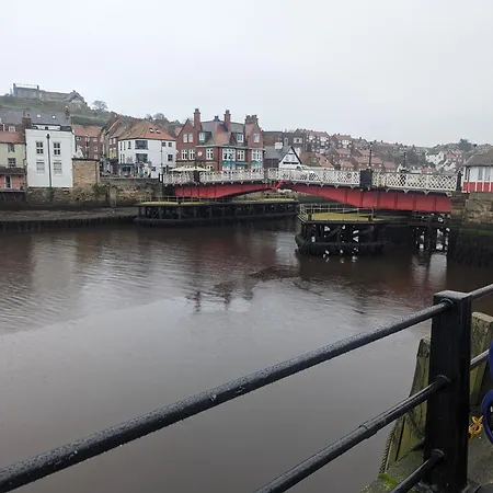 아파트 Harbour Side Annex *