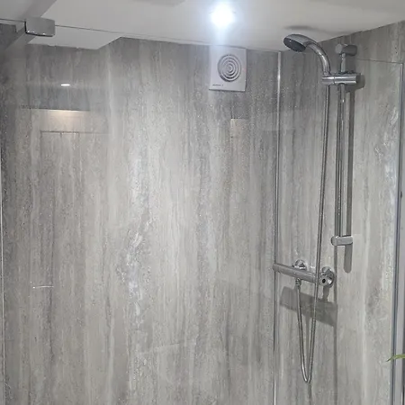 Harbour Side Annex * Whitby